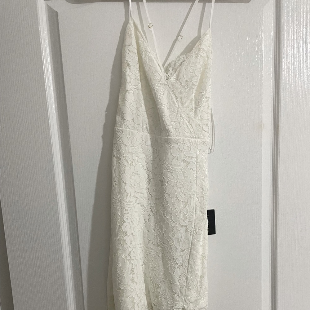 Lulu lace dress